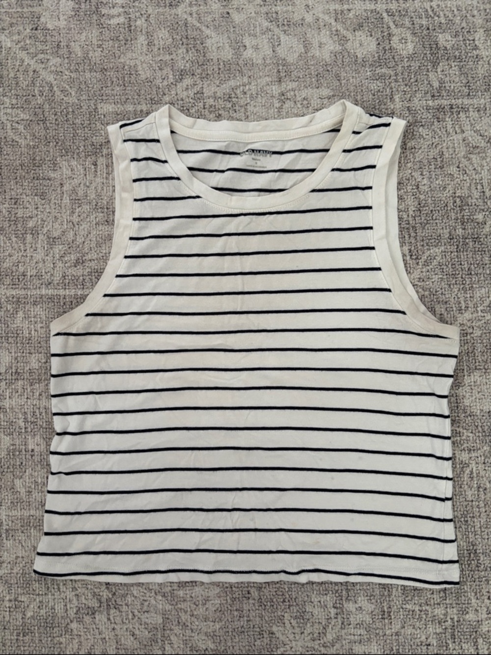 Old Navy Striped Sleeveless Tank Top in White and Black